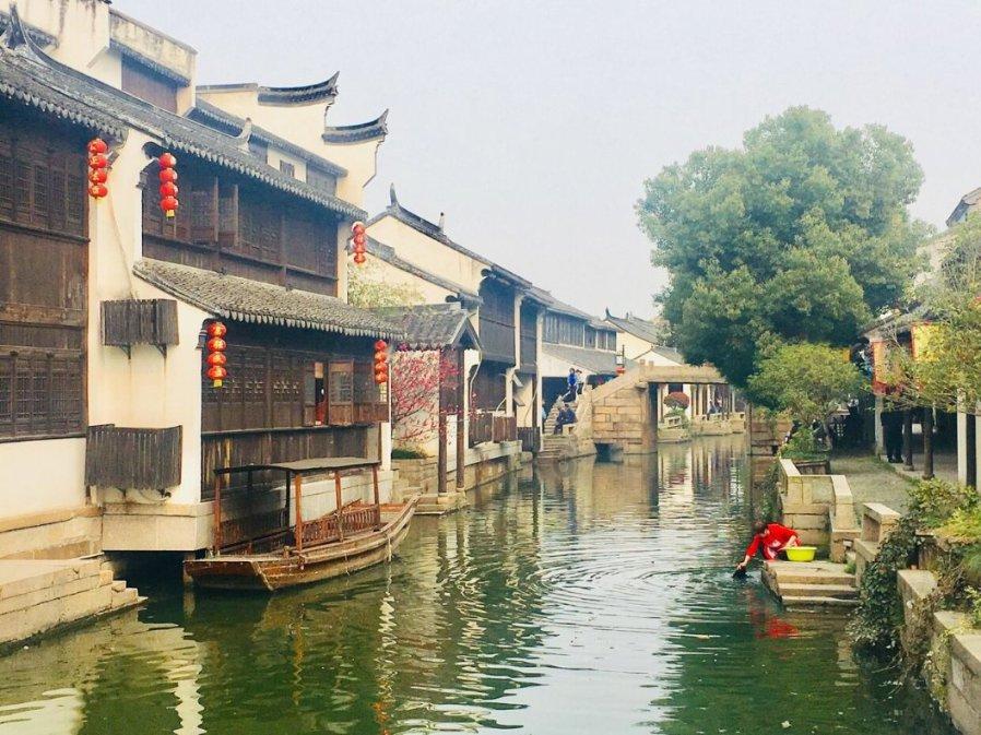 凛冬遗迹玩法：传奇霸主中蓝月传奇的奥秘