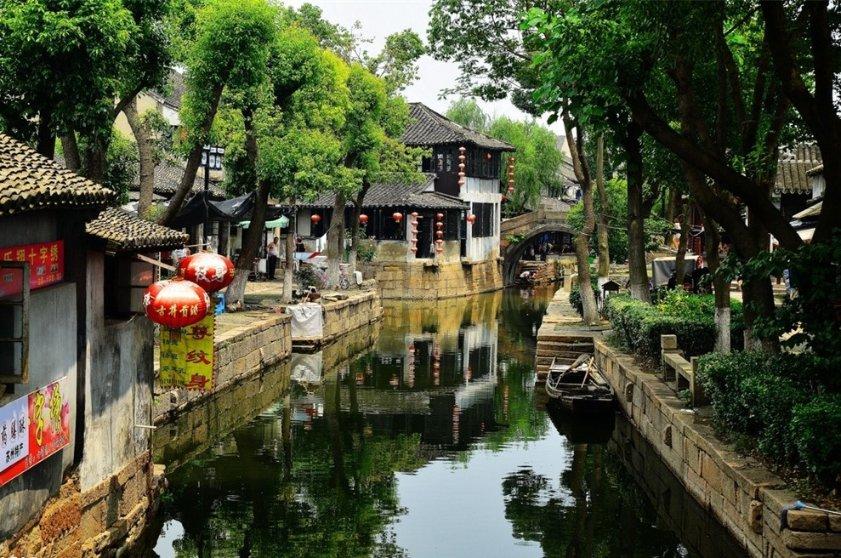 无油无水的老式脆皮蛋糕，小时候满满的回忆，自己做原来这么简单